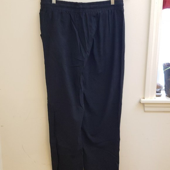 Women's Unbranded Black Lightweight Polyester Pants, Straight Leg, Size XL - Picture 3 of 8